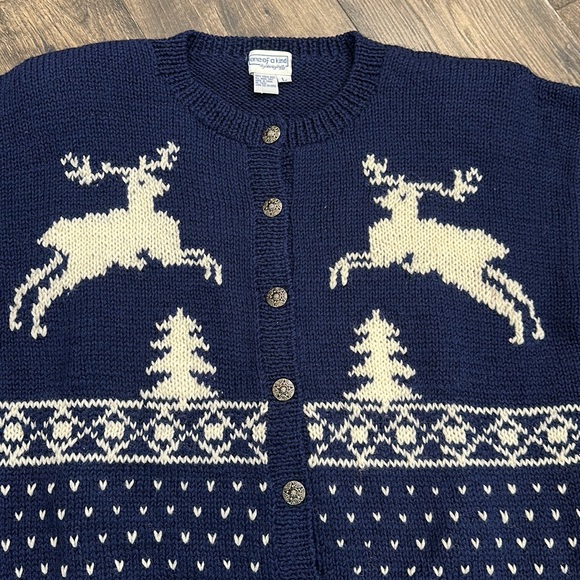VINTAGE Cardigan Hand Knit “One of a Kind” Wool Sweater Navy Blue Size Large - Picture 2 of 11
